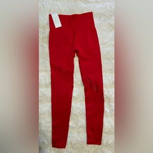 Astoria strong red leggings